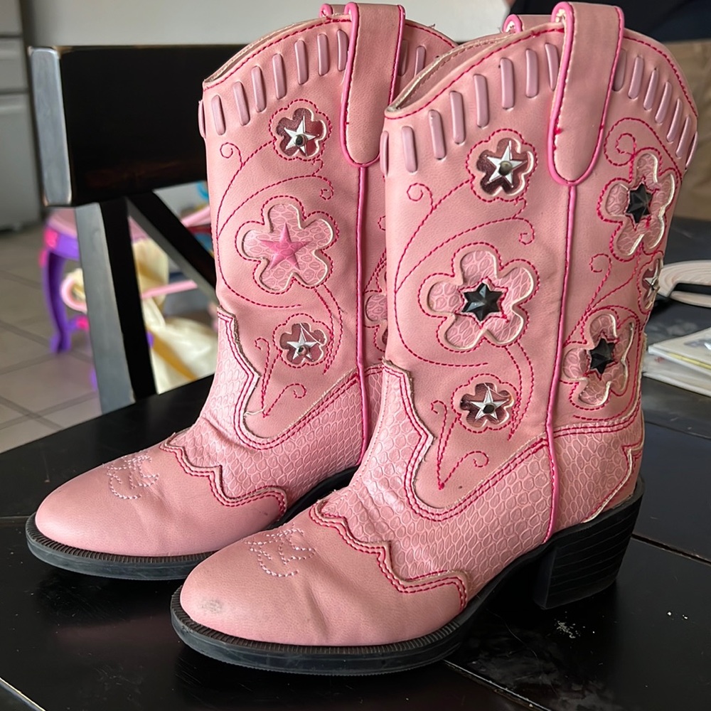 Size 10 kids pink cowboy boots